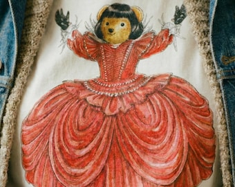 Lady Gaga "Mistress of Mayhem" Bear T-Shirt – Red Gown from Manifesto of Mayhem – Mayhem Ball Tour 2026 Concert Merch Tee