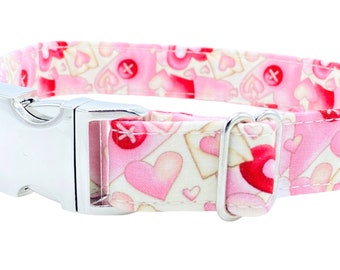 Martingale and Buckle Collar, Hearts