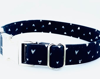 Martingale and Buckle Collar, Black and White Hearts