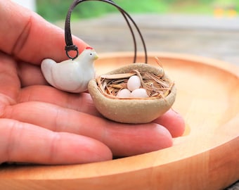 Chicken pendant with bird's nest