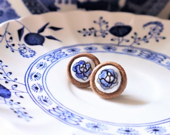 rose pierced earrings