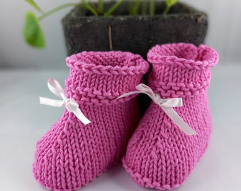 Chaussons bébé fait-main au tricot - Cadeau naissance