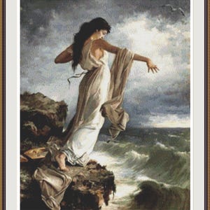 Op de afbeelding: Een vrouw in een witte jurk staat op een rotsachtige klif met uitzicht op een stormachtige zee. De vrouw strekt haar rechterhand uit, alsof ze iets in de verte wil grijpen. De lucht is bewolkt en de zee is ruw.
