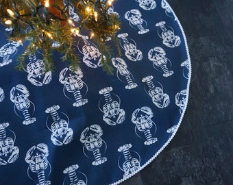 Shabby Chic Quilted Christmas Tree Skirt – Coastal Nautical Seashell Design In Ivory