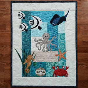 Seaside Wall Hanging Pattern - Ocean and Beach Theme Quilted Wall Hanging