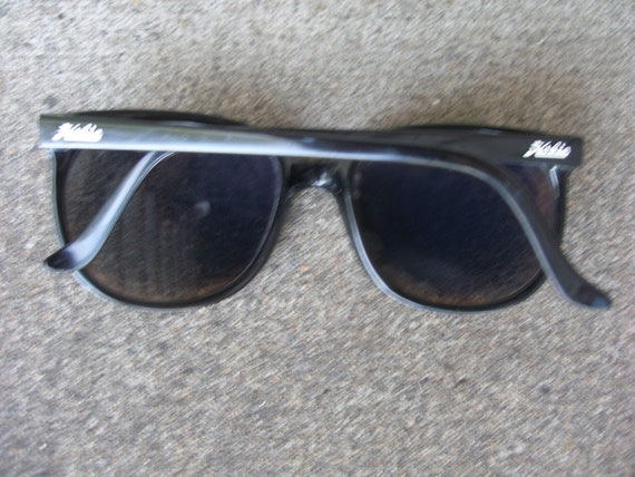 Hobie Polarized Cat Eye Sunglasses, vintage 1980's - image 6