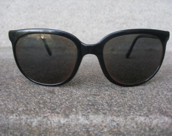 Hobie Polarized Cat Eye Sunglasses, vintage 1980's