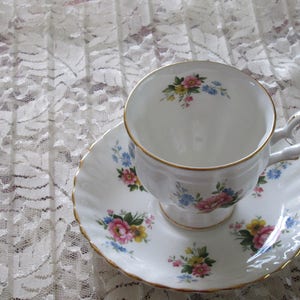 Crown Staffordshire Tea Cup an Saucer Set