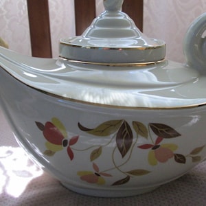 Vintage Superior Hall Aladdin Autumn Leaf Tea Pot & Infuder