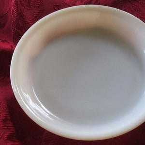 Vintage Fire King Peach Luster 9 inch Pie Dish