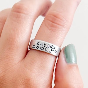 Cat Mom Ring, Cat Lover, Hypoallergenic Jewelry