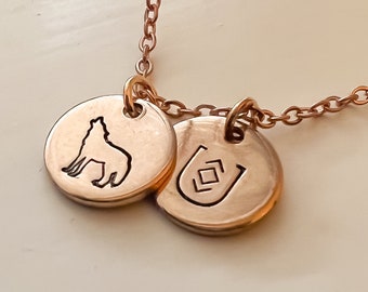 Personalized Wolf Necklace, Gold Wildlife Nature Jewelry