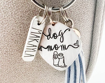 Personalized Dog Mom Keychain, Accessories for Pet Lovers"