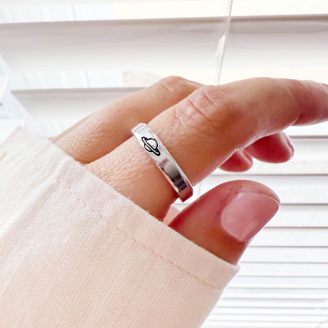 Planet Saturn Ring, Space Inspired Silver Jewelry - Etsy