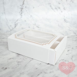 10/50 White 15.5x13x5.2cm Macaroon Window Cardboard Box with Insert Tray - Drawer Catering Container - Wedding Favours