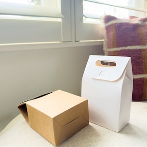 50x WHITE/BROWN 10x6x15.5cm Kraft DIY Paper Party Bag Cookie/Biscuit Favour Boxes