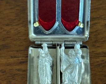 Vintage Catholic Pocket Shrine