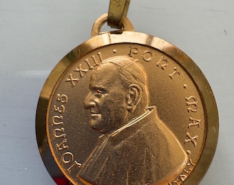 Vintage Pope John XXIII Relic Pendant
