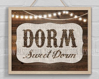 Farmhouse Dorm Room Printable, Country Style Student Room with Wooden Background, String Lights Burlap Sign, Back to School Rustic Decor