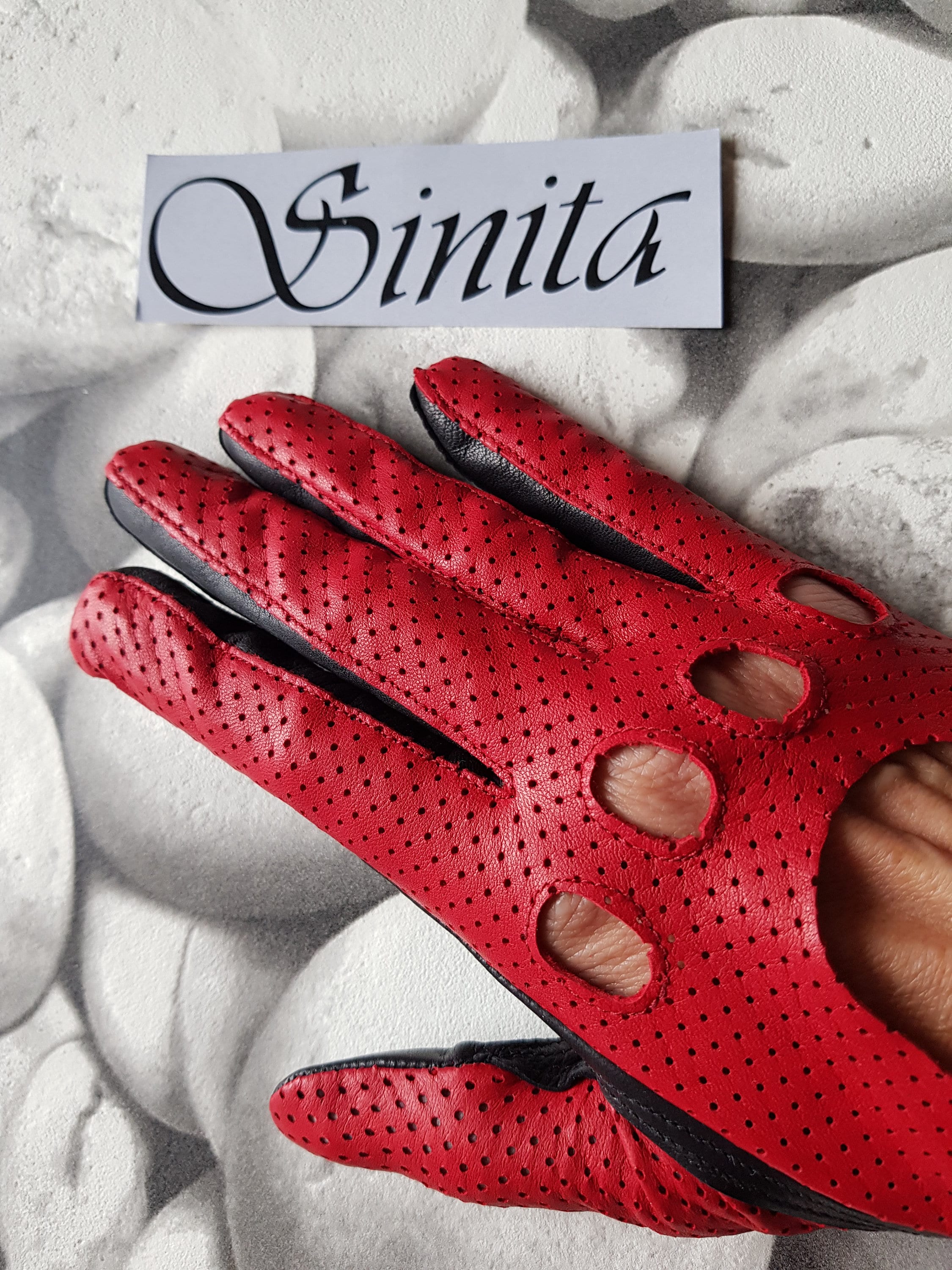 Welcome to the World of Leather Gloves I Design and Produce - Etsy