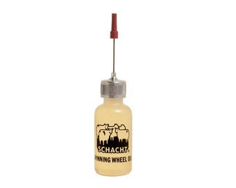 Aceite para rueca. Marca Schacht. Botella con punta fina de metal para una lubricación precisa.