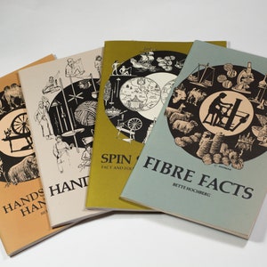 Spinning Books by Bette Hochberg, Spin Span Spun, Fiber Facts, Handspindles, Handspinner&#39;s Workbook