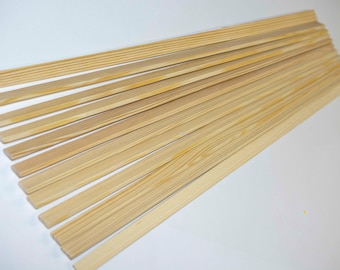 Kromski Warp Sticks, 1 dozen warp sticks that work with any brand loom of the correlating size, to organize your warp during weaving