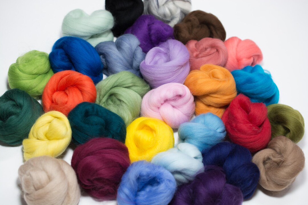 Merino Wool Color Sampler 10 Ounces and 30 Colors! Wool Roving ...