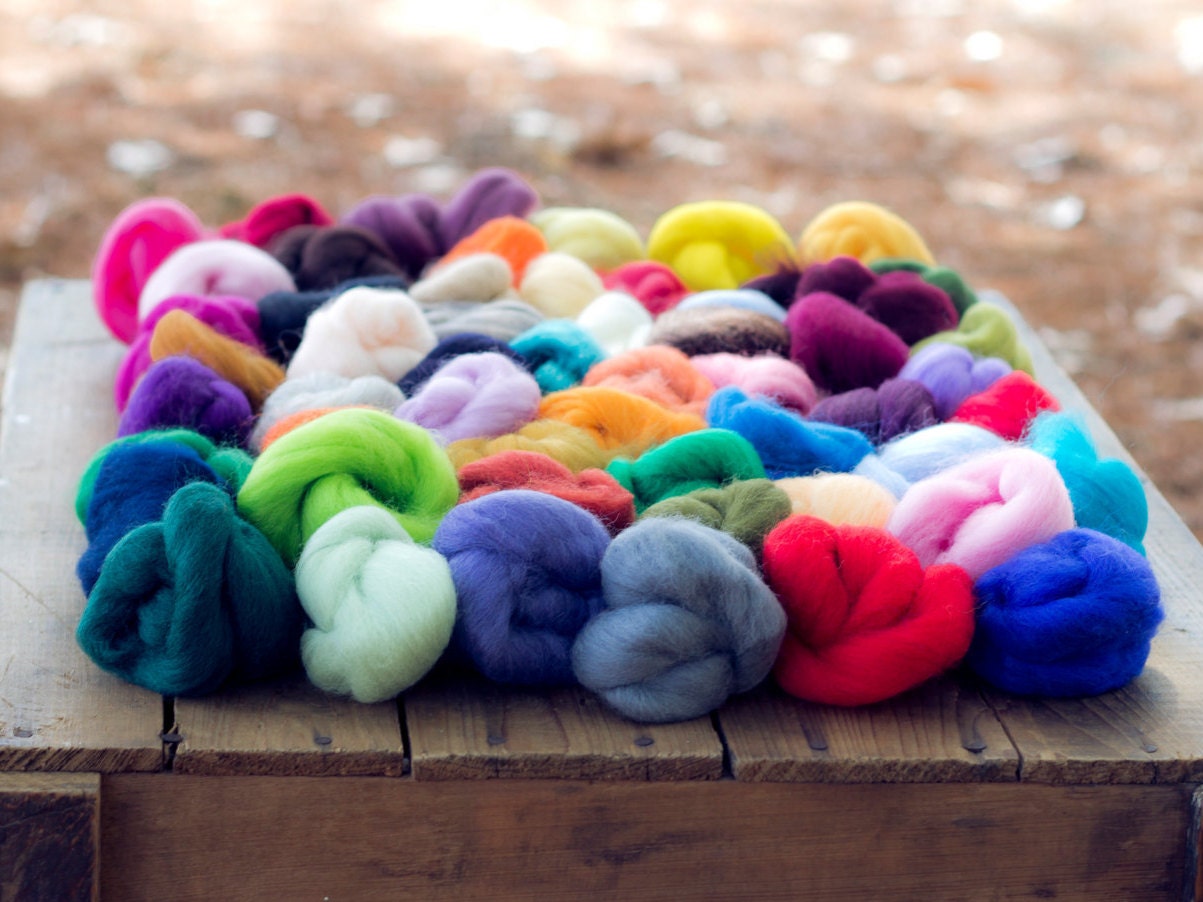 58 Color Wool Roving Sampler With Corriedale Wool Roving. Dyed Colors ...