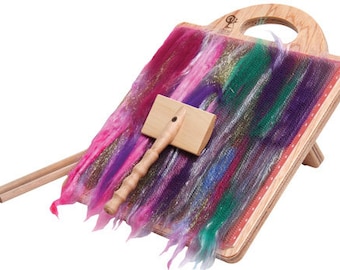 Ashford Blending Board + Free Bonus fiber! Make art rolags for felting and spinning.