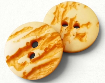 Vanilla Yellow Plastic Button with Deep Furrows - 18 mm or 11/16” - Set of 8 - Dill