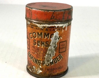 Antique spice tin. Sample size tin from Common Sense Baking Powder, 1910s