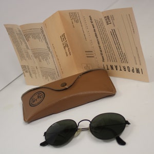 Vintage Ray-Ban Sunglasses W 0603 Classic  B and L