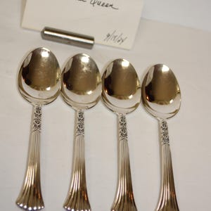 Lot of (4) Oneida FLORAL QUEEN Silver Plate 1881 Rogers Teaspoons