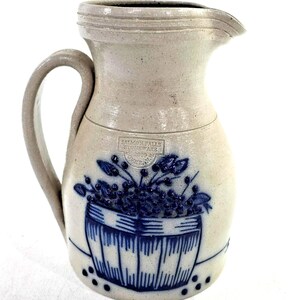 2000 Pichet en grès décoré de Salmon Falls Crock Pottery Dover N.H.