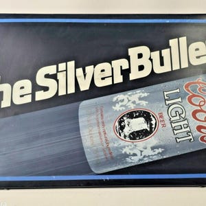 Enseigne à bière lumineuse Coors Light, argentée, 25,5 x 15,5 po.