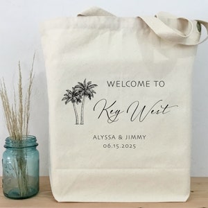 Wedding Bag, Palm Tree Tote, Tropical Wedding, Beach Wedding, Island Wedding, Bride Guest Bag, Hotel Welcome Bag, House Guest Welcome Bag