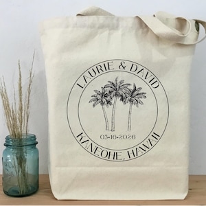 Personalized Palm Tree Wedding Tote, Beach Wedding Welcome Bag, Palm Tree Tote, Beach Wedding, Wedding Guest Bag, Personalized Hawaii Tote