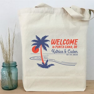 Vintage Beach Wedding Tote, Personalized Wedding Tote, Wedding Welcome Bag, Wedding Guest Bag, Florida Wedding, Tropical Wedding, Punta Cana
