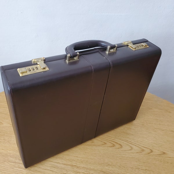 Avenues in Leather Attache/ Vintage Briefcase/ Laptop Case/ Document Folio/ Gift For Him/ Father's Day Gift