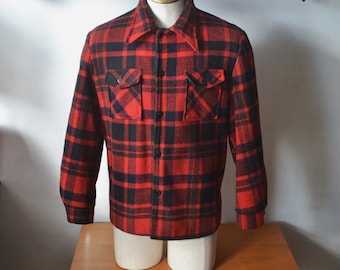 Wool CPO Jacket/ Plaid Shirt Jacket/ Man Made Fur Lining/ Vintage Hunting Jacket/ Size 44