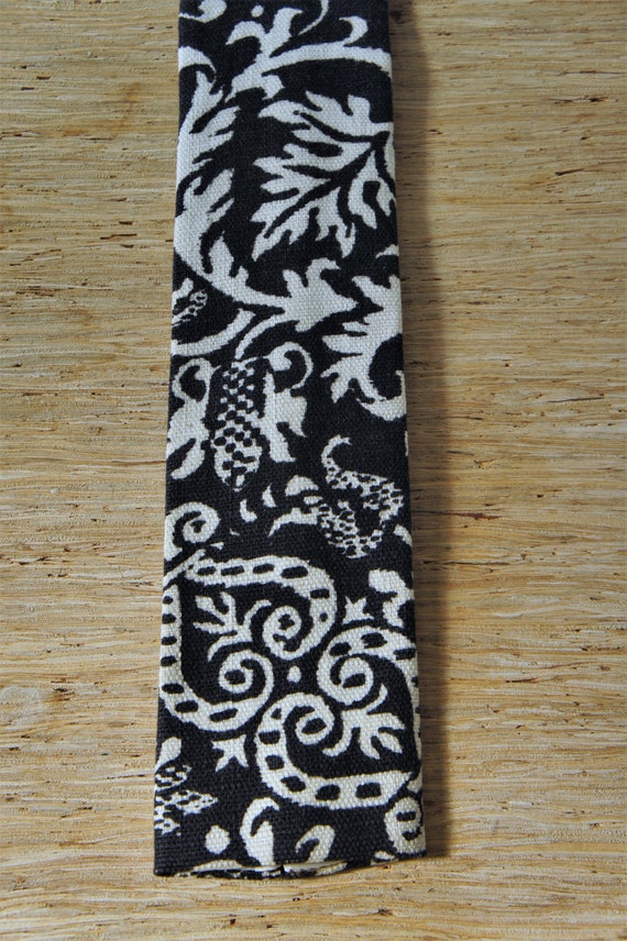 Vintage Rooster Batik Necktie/Black and White/ c.… - image 3