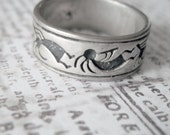 Southwestern Design Engraved Sterling Silver Vintage Band Ring Size 7