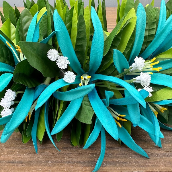 Flower Crown Haku headband- silk expandable Maile leaf crown w/ spider lilies and baby’s breath - Hawaiian Tahitian head crown lei teal blue