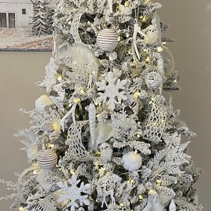 White Woodland Christmas Tree Kit bundle Includes Tree Skirt, Ornaments ...