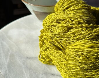 Hand Spun Yarn - Merino Wool - Gooseberry Color