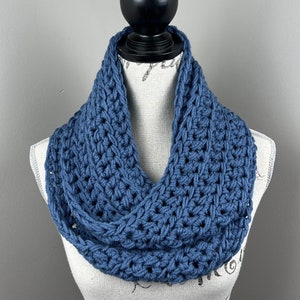 Blue infinity scarf, crochet scarf