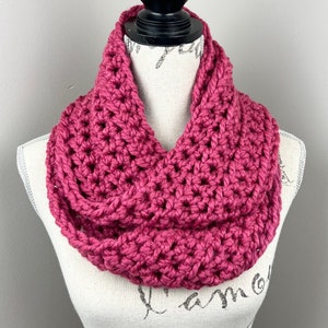 Crochet infinity scarf, raspberry pink crochet scarf