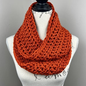Crochet scarf, infinity scarf