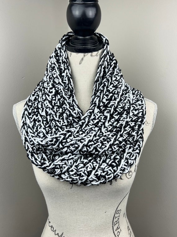 crochet black and white scarf